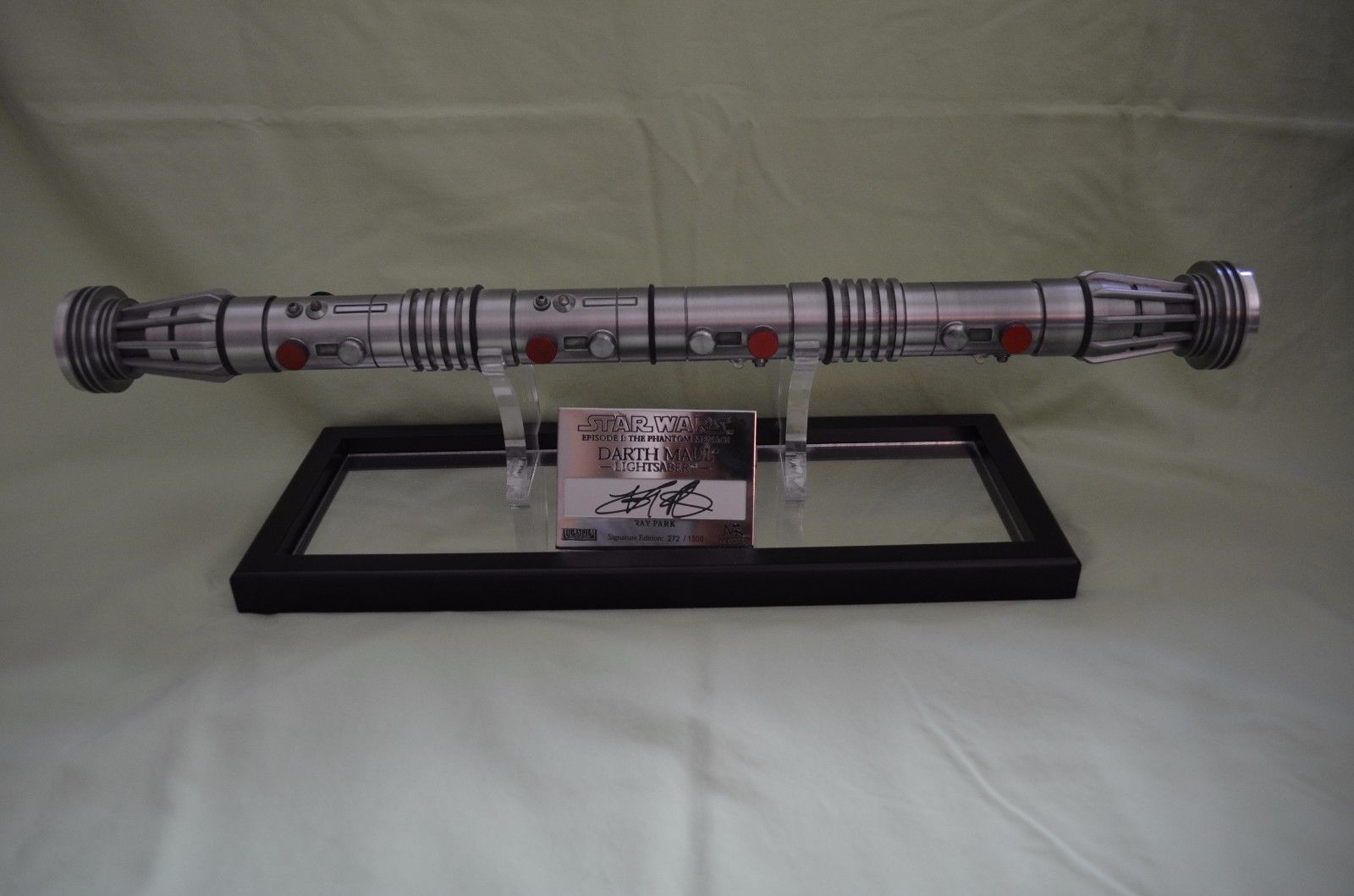 Star Wars : Les plus beaux sabres laser vendus sur eBay